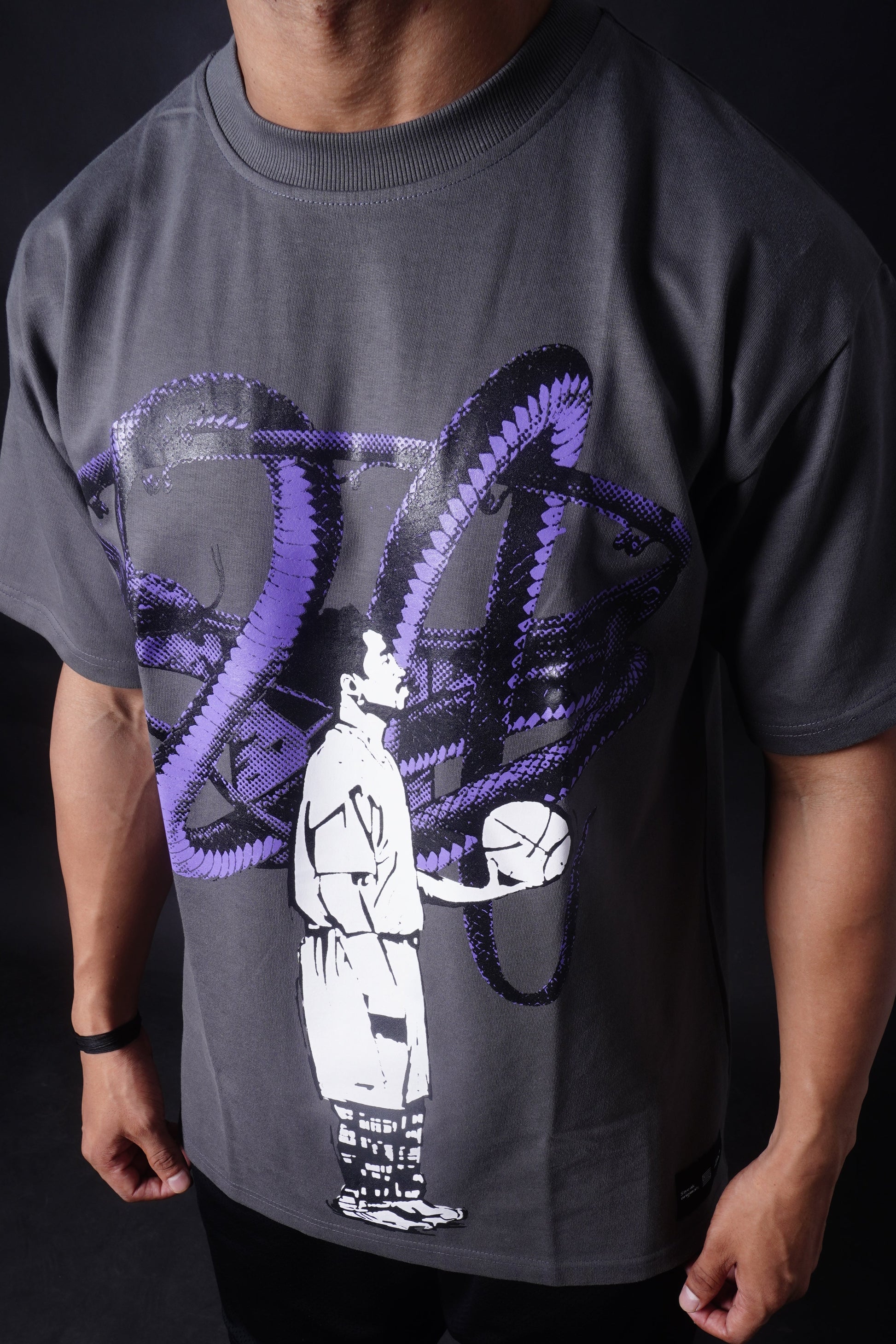 THE FRACTURED TEE